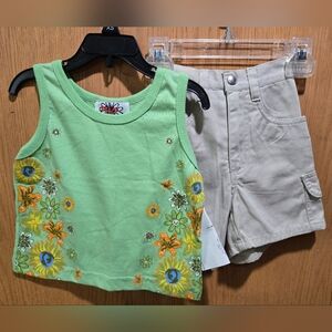 Girls Matching Sets Of Shirt And Shorts